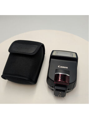 Canon Speedlite 220EX Shoe Mount External Flash w/ Soft Case battery Tested